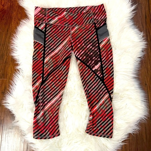 Athleta Capri Leggings Athleisure Petite Small - Picture 1 of 4